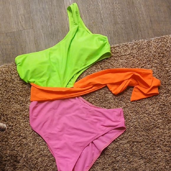 Pink Lily Women's One Piece Swimsuit Set - Neon Green, Orange, and Pink - Picture 4 of 5